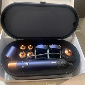 Dyson Air Wrap Prussian Blue & Copper